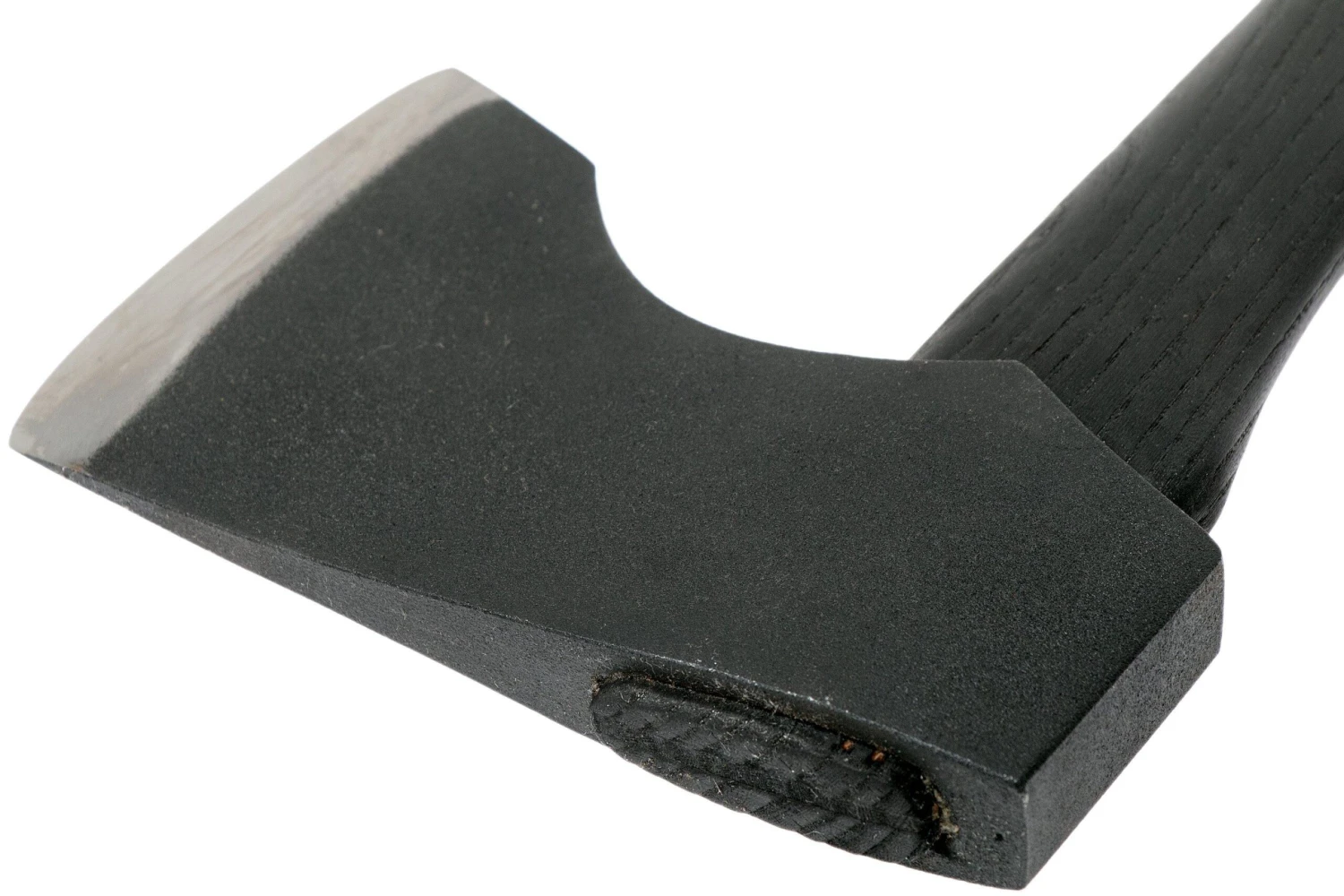 Autine Kleines, Handgeschmiedetes Beil, Schwarz, Limited Edition 6 Autine Kleines, Handgeschmiedetes Beil, Schwarz, Limited Edition – Bild 4