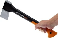 Fiskars X11 Leichte Spaltaxt 17 Fiskars X11 Leichte Spaltaxt -Zipo Camping Geschaft F122440 08 fiskars bijl v2 f122440 08