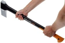 Fiskars X25 Spaltaxt -Zipo Camping Geschaft F122480 07 fiskars x25 kloofbijl v2015 f122480 07