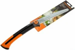 Fiskars Xtract Handsäge SW75 11 Fiskars Xtract Handsäge SW75 -Zipo Camping Geschaft F123880 05 fiskars xtract zaag sw75 f123880 d5