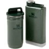 Stanley Flask & Shotglazenset Hammertone Green 10-01883-034 -Zipo Camping Geschaft PI10 01883 034 01 stanley
